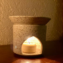 Load image into Gallery viewer, Stoneware Oil Burners