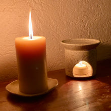 Load image into Gallery viewer, Stoneware Oil Burners